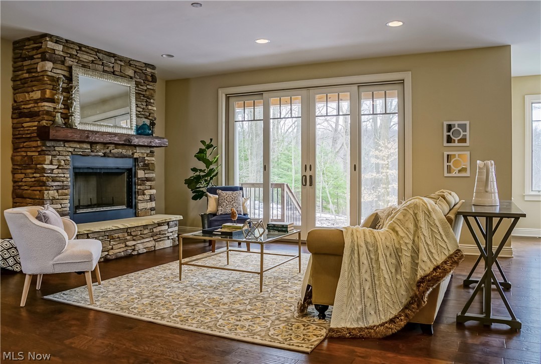 7805 Kinsman Road Novelty, OH 44072 - Photo 3 of 35
