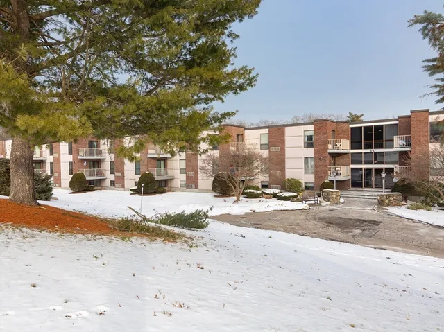 $219,900 | 147 Turner Road, Unit 80, Holliston, MA 01746