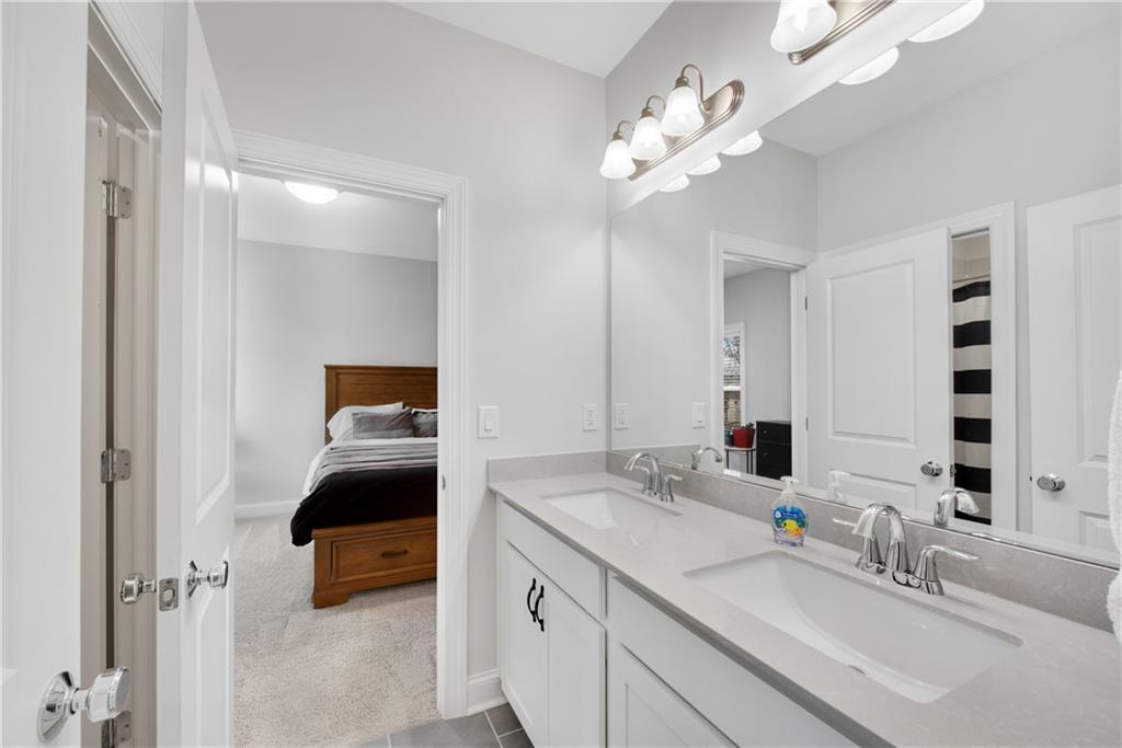 3192 Bartee Walk Suwanee, GA 30024 - Photo 32 of 48