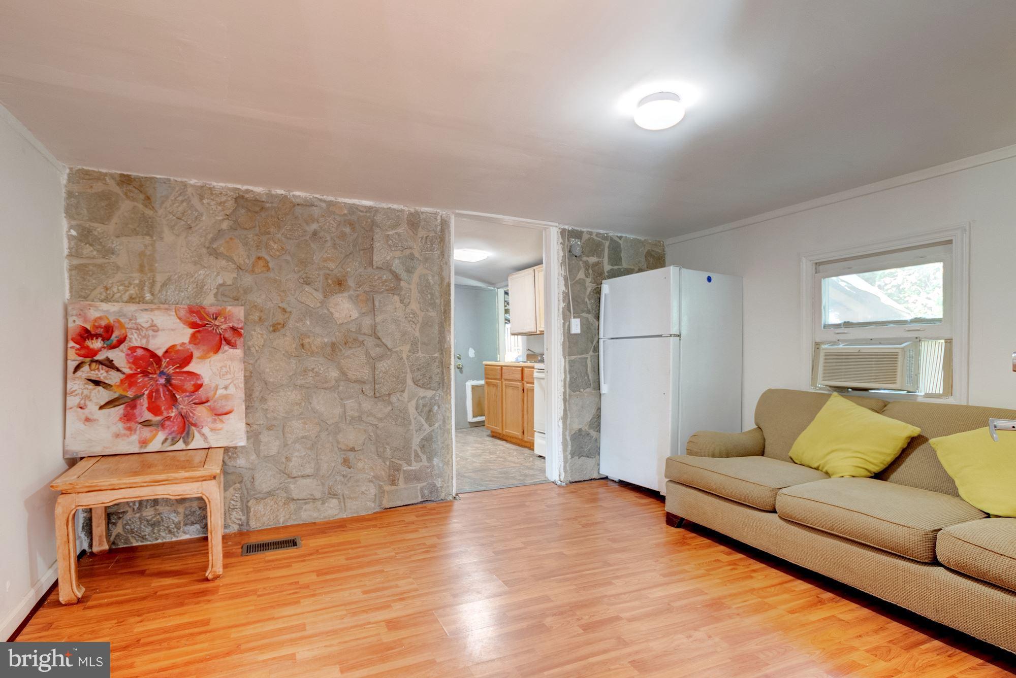 7740 Frederick Road Hyattsville, MD 20784 - Photo 22 of 30 Family Room