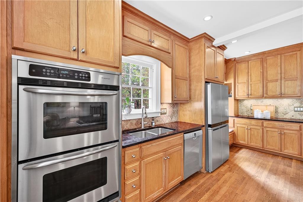 1190 Cumberland Road Northeast Atlanta, GA 30306 - Photo 5 of 45 Gallery Image 5