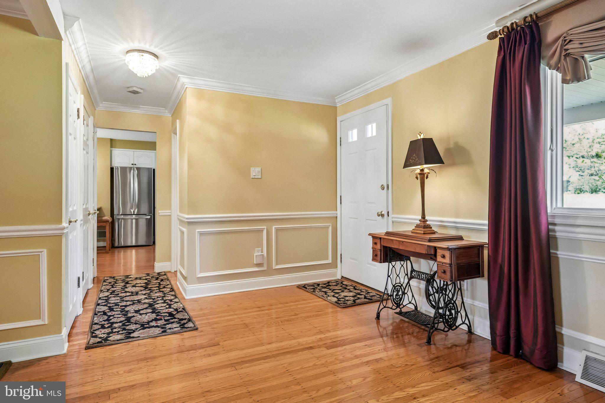 209 Upper Valley Road North Wales, PA 19454 - Photo 7 of 35 Inviting entryway with classic charm.
