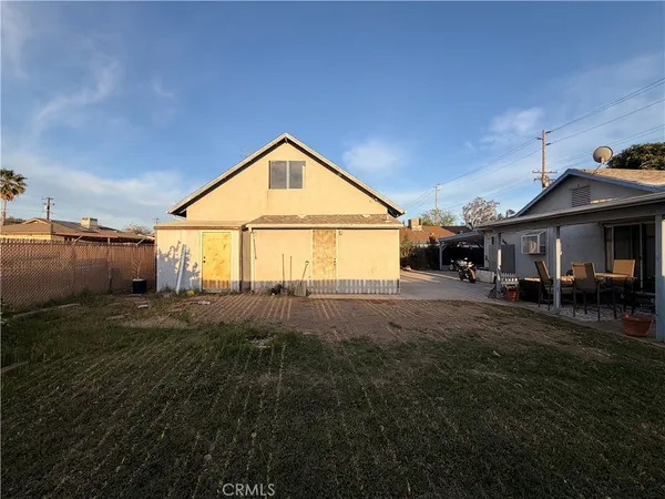 $3,700 | 14796 Merrill Avenue, Fontana, CA 92335