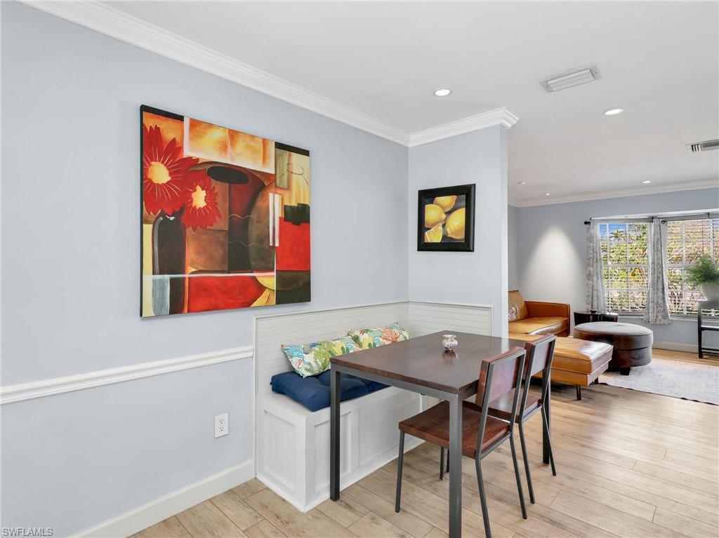 3523 Santiago Way Naples, FL 34105 - Photo 11 of 39