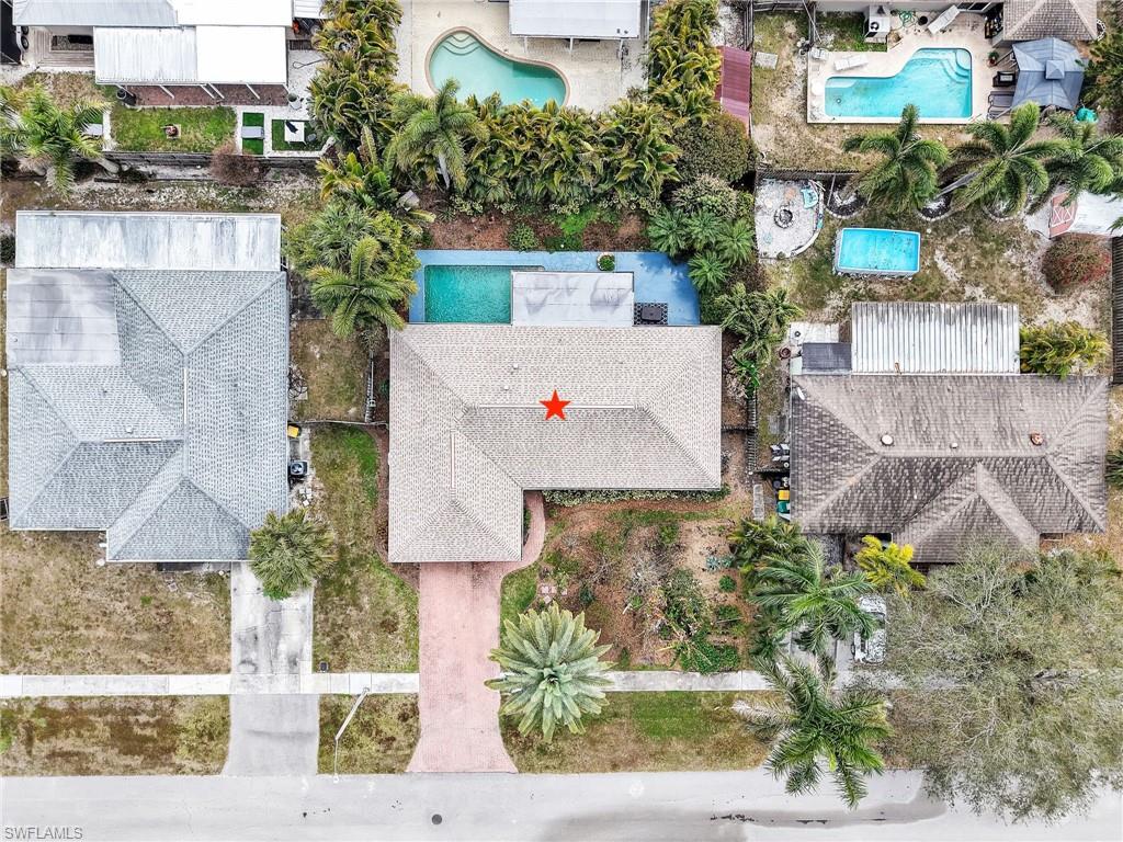 3523 Santiago Way Naples, FL 34105 - Photo 33 of 39