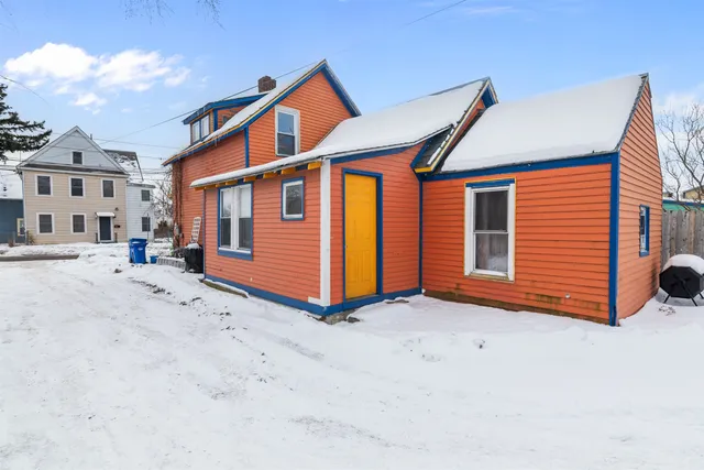 $364,000 | 32 Washington Street, Burlington, VT 05401