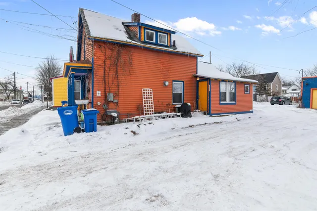 $364,000 | 32 Washington Street, Burlington, VT 05401