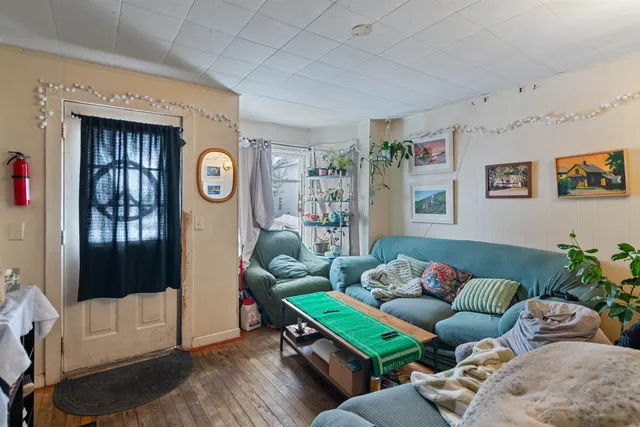 $364,000 | 32 Washington Street, Burlington, VT 05401