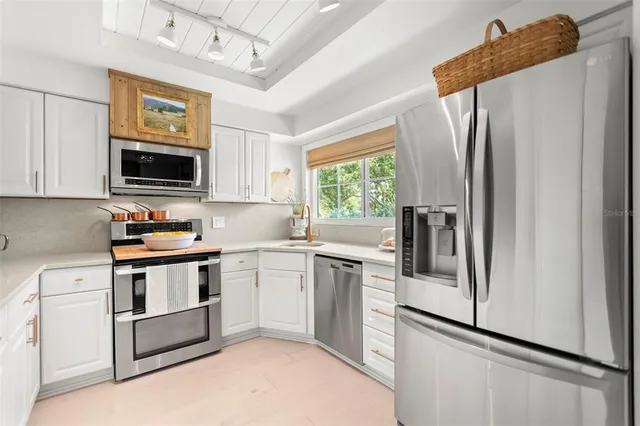 $1,199,000 | 854 2nd Avenue South, Tierra Verde, FL 33715