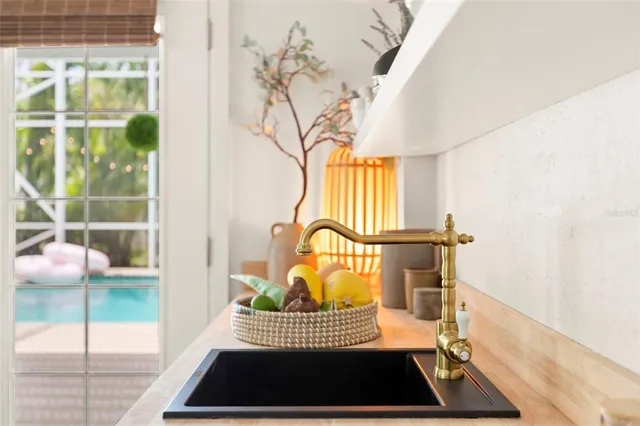 $1,199,000 | 854 2nd Avenue South, Tierra Verde, FL 33715