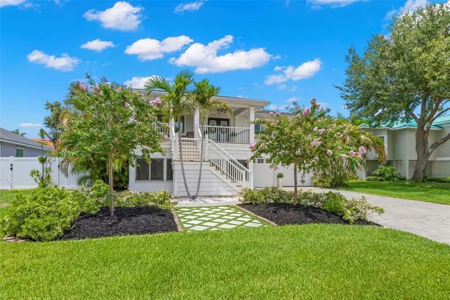 $1,199,000 | 854 2nd Avenue South, Tierra Verde, FL 33715