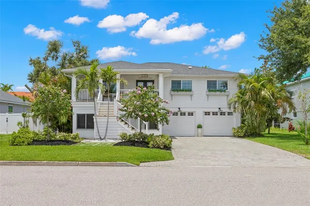 $1,199,000 | 854 2nd Avenue South, Tierra Verde, FL 33715