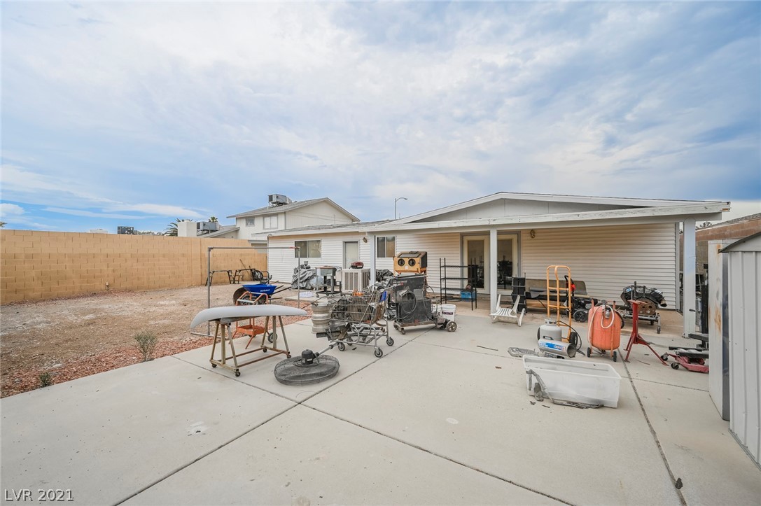 216 Huntly Road Las Vegas, NV 89145 - Photo 20 of 44 Gallery Image 20