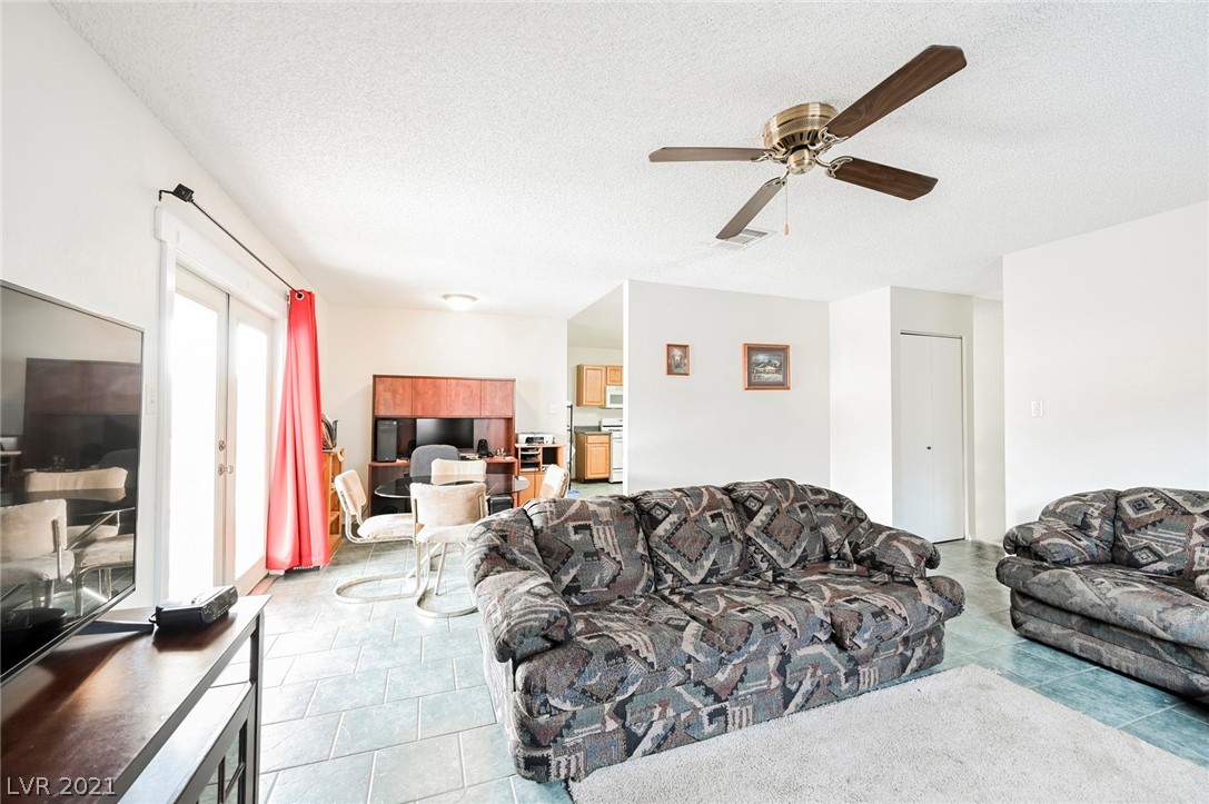 216 Huntly Road Las Vegas, NV 89145 - Photo 29 of 44 Gallery Image 29