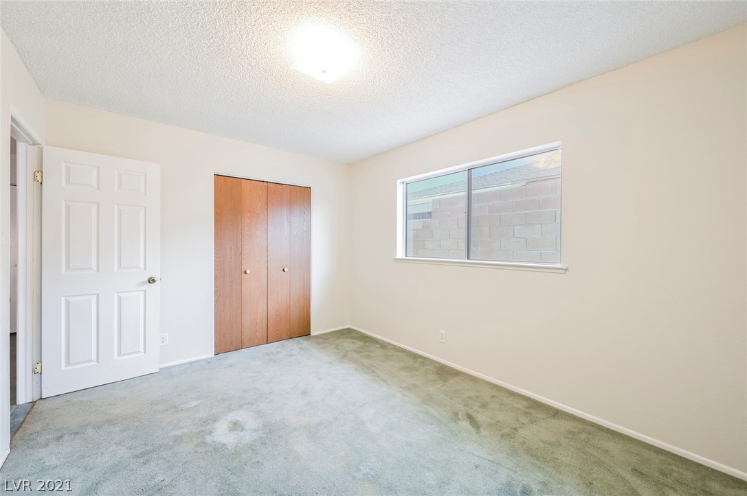 216 Huntly Road Las Vegas, NV 89145 - Photo 33 of 44 Gallery Image 33
