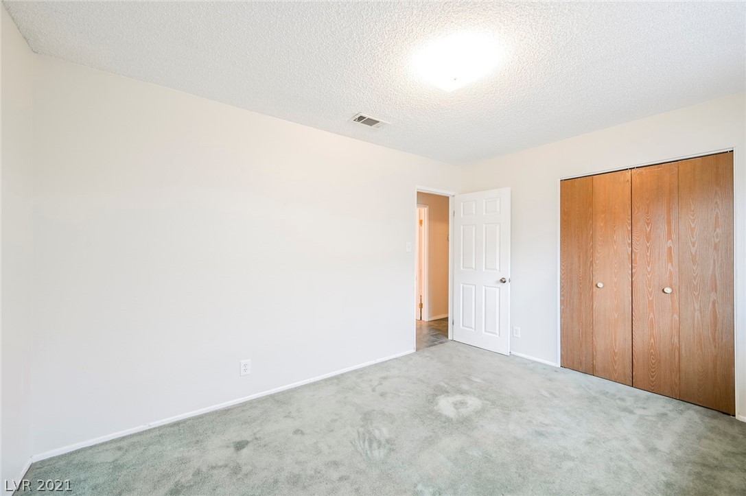 216 Huntly Road Las Vegas, NV 89145 - Photo 34 of 44 Gallery Image 34