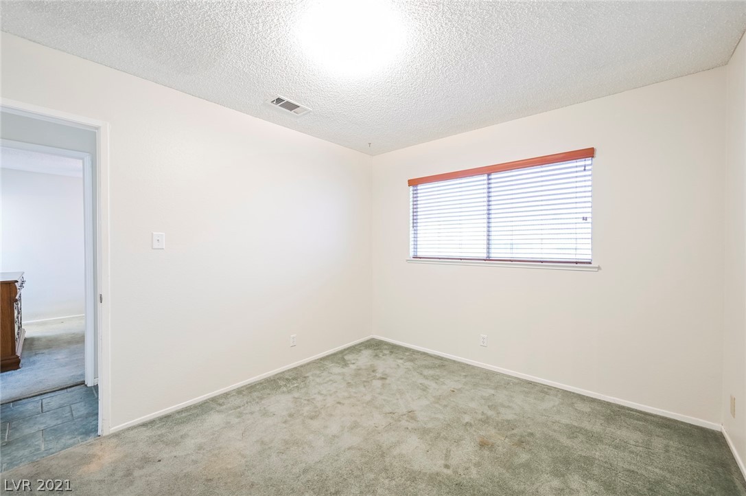 216 Huntly Road Las Vegas, NV 89145 - Photo 37 of 44 Gallery Image 37