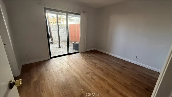 $1,995 | 300 South 5th Avenue, Unit A, Monrovia, CA 91016