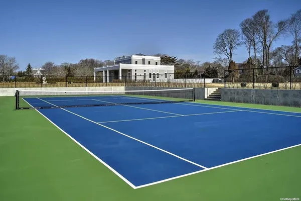 a view of a tennis court