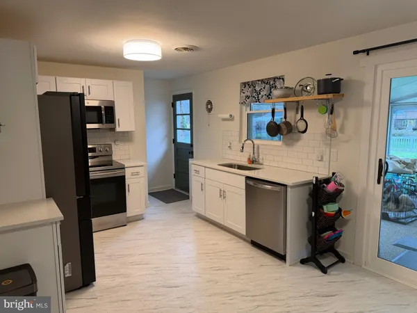 $314,900 | 2441 Brookside Lane, York, PA 17402
