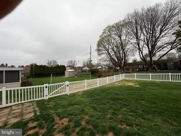$314,900 | 2441 Brookside Lane, York, PA 17402