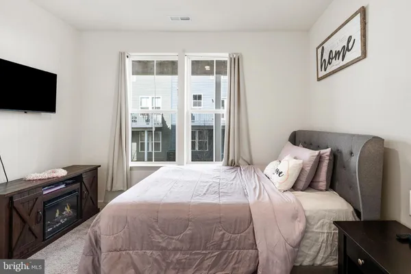 $569,900 | 7716 Dignity Way, Severn, MD 21144