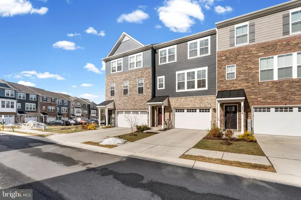 $569,900 | 7716 Dignity Way, Severn, MD 21144