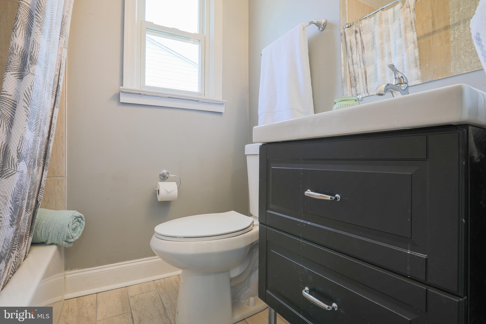 6210 Plymouth Road Baltimore, MD 21214 - Photo 36 of 63 2nd Floor Bath w/ Rain Shower