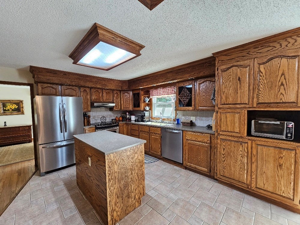 402 Spring Hollow Road Marion, VA 24354 - Photo 26 of 48 Gallery Image 26