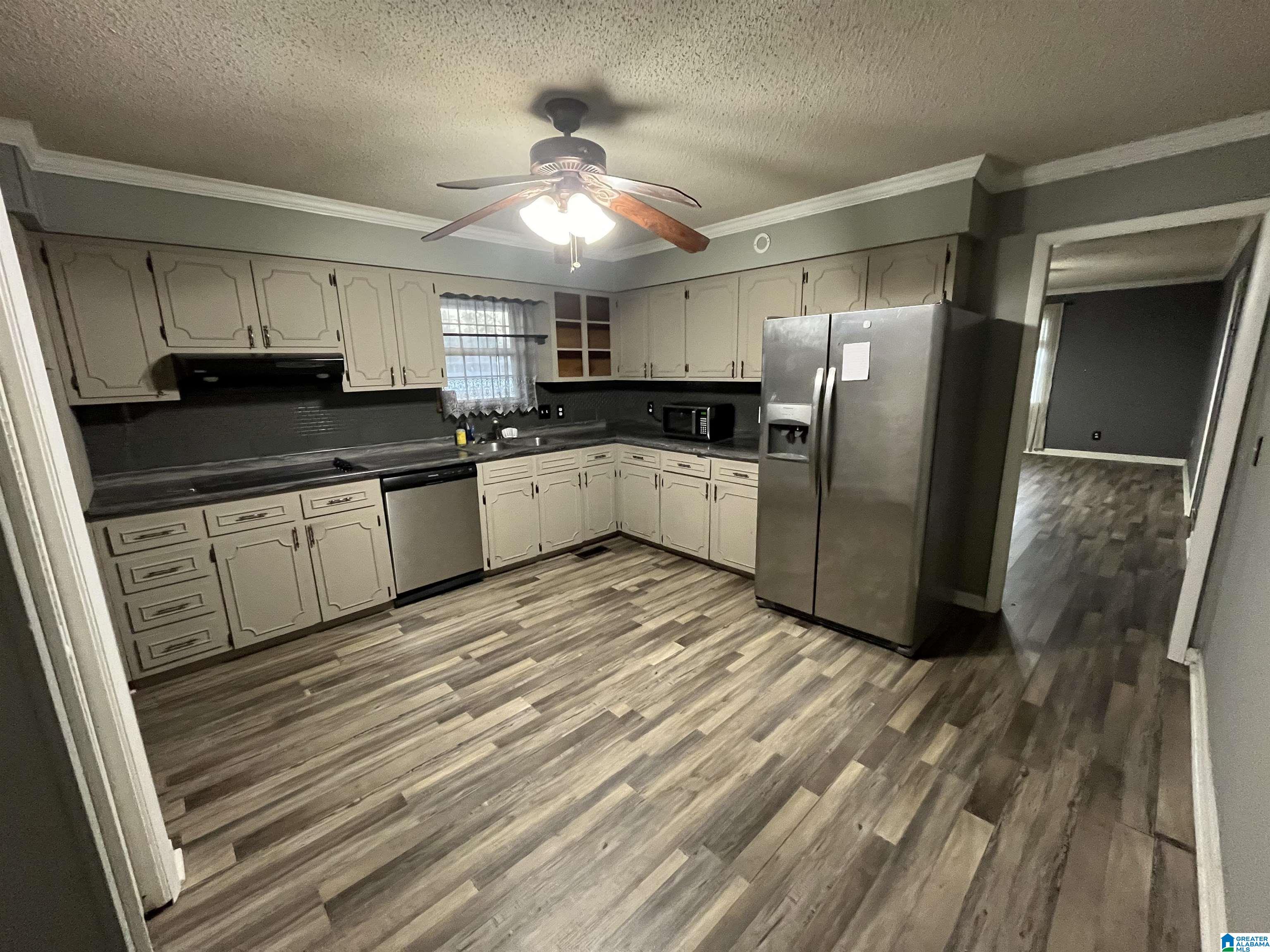 407 Elizabeth Lane Gadsden, AL 35905 - Photo 4 of 13