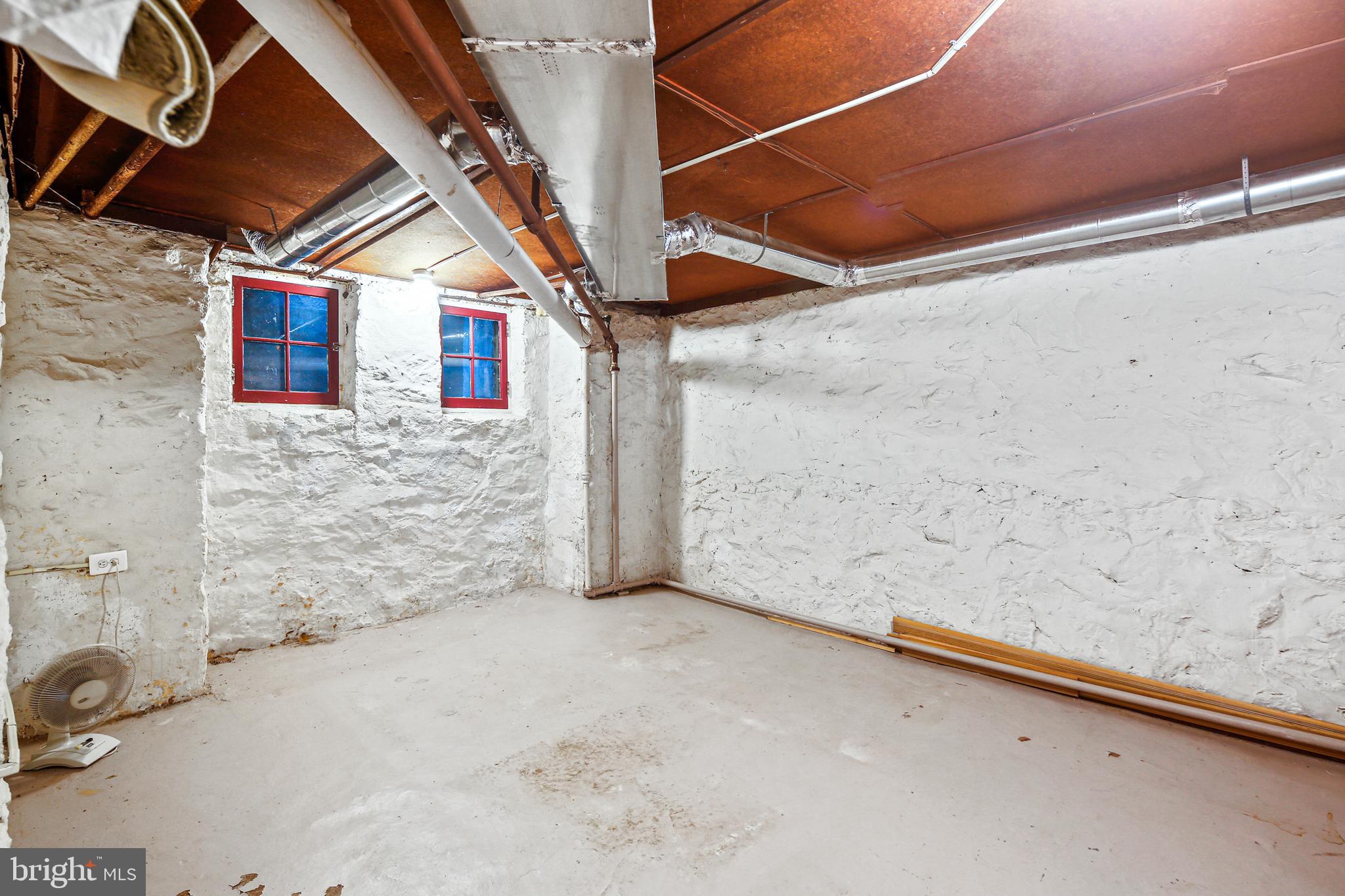 201 Ridgemede Road Baltimore, MD 21210 - Photo 36 of 40 Unfinished basement