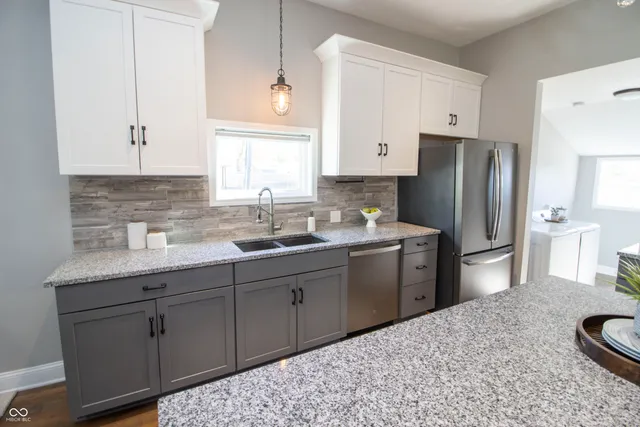 $280,000 | 341 East Morris Street, Indianapolis, IN 46225