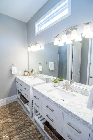 $280,000 | 341 East Morris Street, Indianapolis, IN 46225