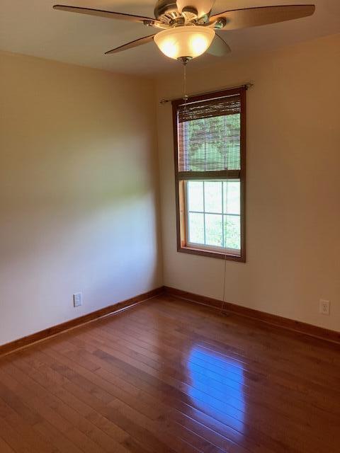 1069 Headquarters Road Carlisle, KY 40311 - Photo 3 of 18 IMG_9158