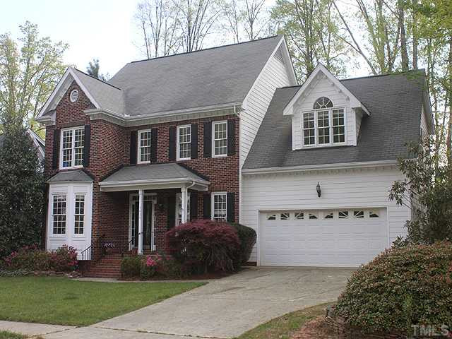 9404 Stone Mountain Road Raleigh, NC 27613 - Photo 21 of 25 This Traditional Floor Plan Has All Formal Areas and Beautiful Landscaping! Facade/Exterior Front