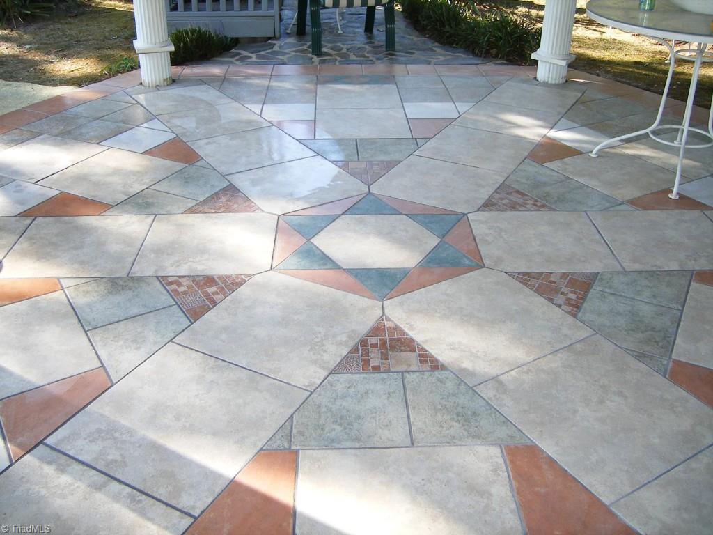 9534 Us Highway Ruffin, NC 27326 - Photo 17 of 30 Gazebo Porcelain tile floor