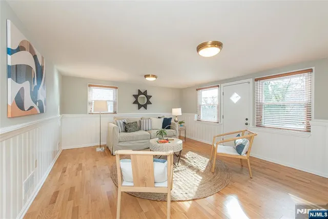 $899,000 | 33 Tuers Place, Montclair, NJ 07043