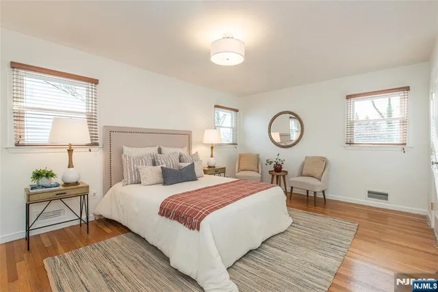 $899,000 | 33 Tuers Place, Montclair, NJ 07043