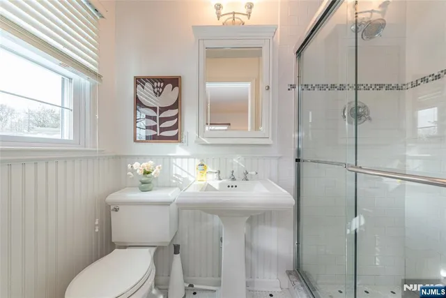 $899,000 | 33 Tuers Place, Montclair, NJ 07043