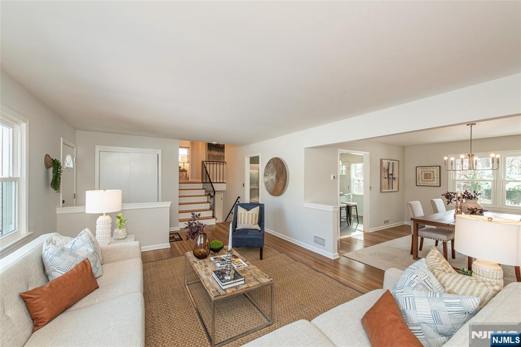 33 Tuers Place Montclair, NJ 07043 - Photo 6 of 30