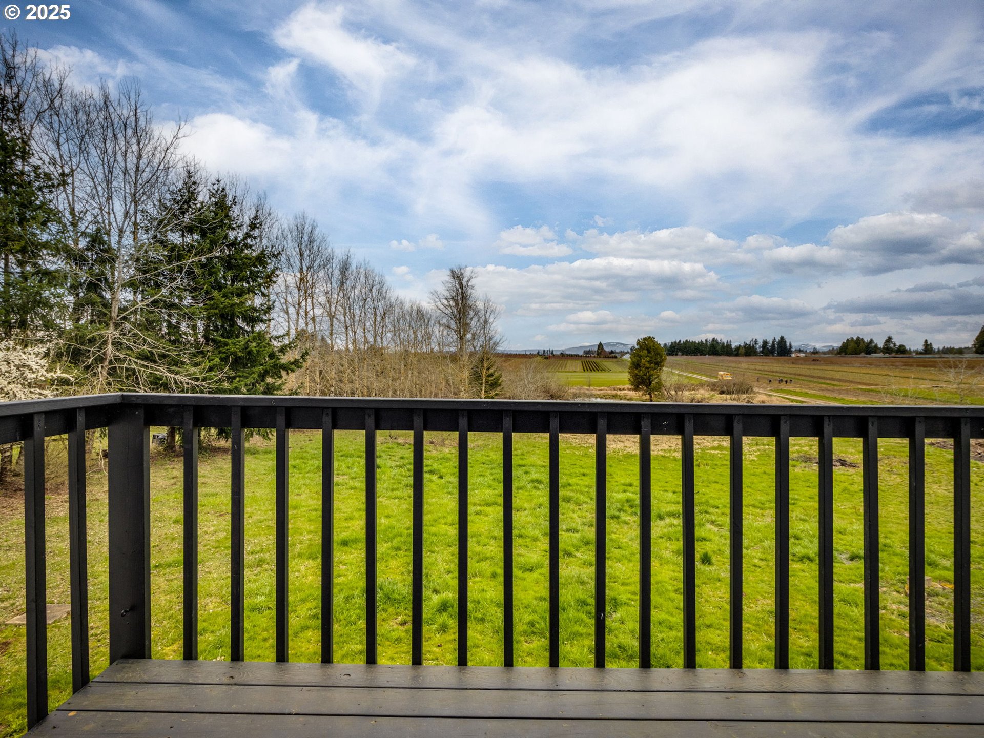 33133 Southeast Dodge Park Boulevard Gresham, OR 97080 - Photo 15 of 42