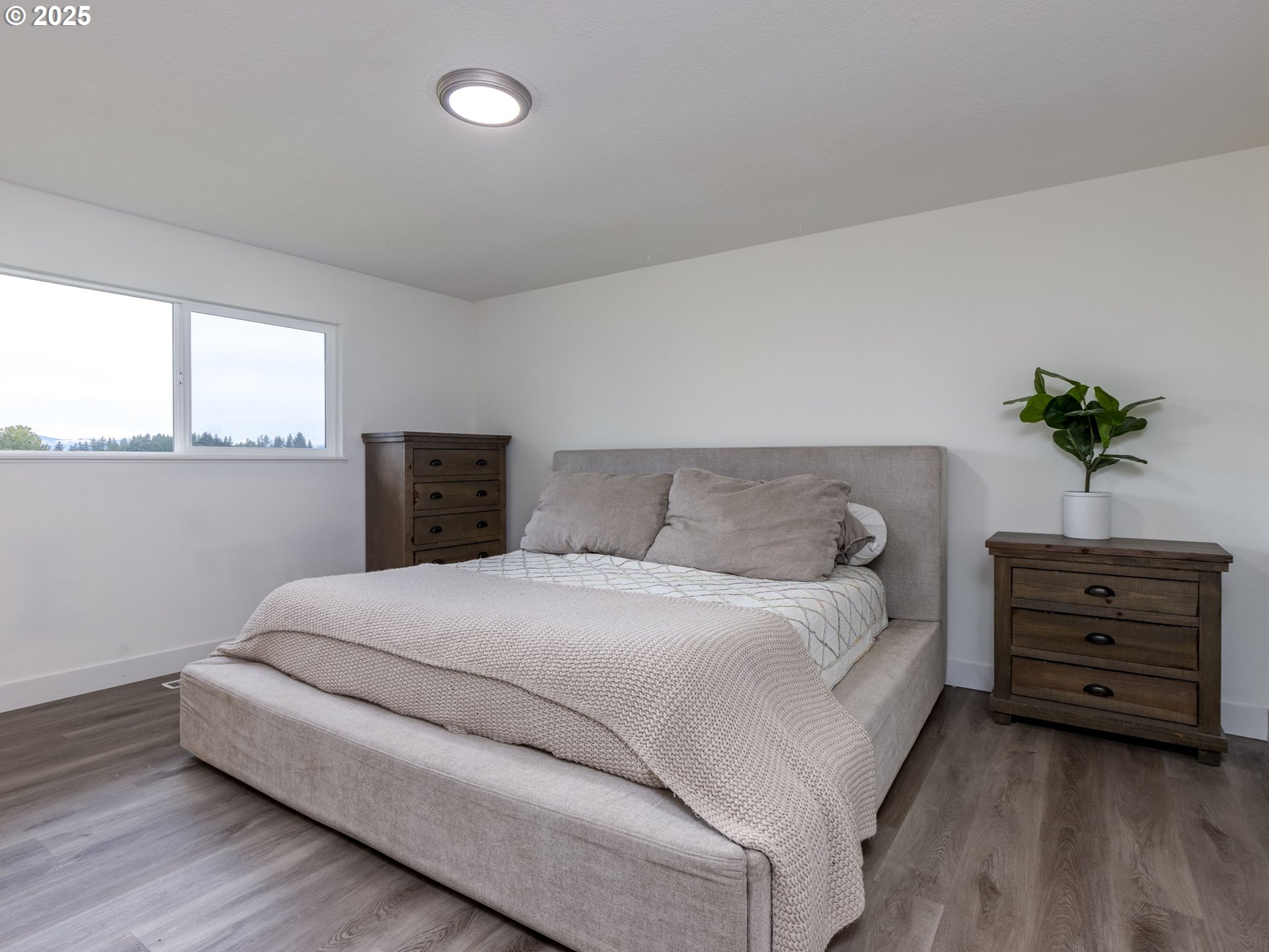 33133 Southeast Dodge Park Boulevard Gresham, OR 97080 - Photo 16 of 42