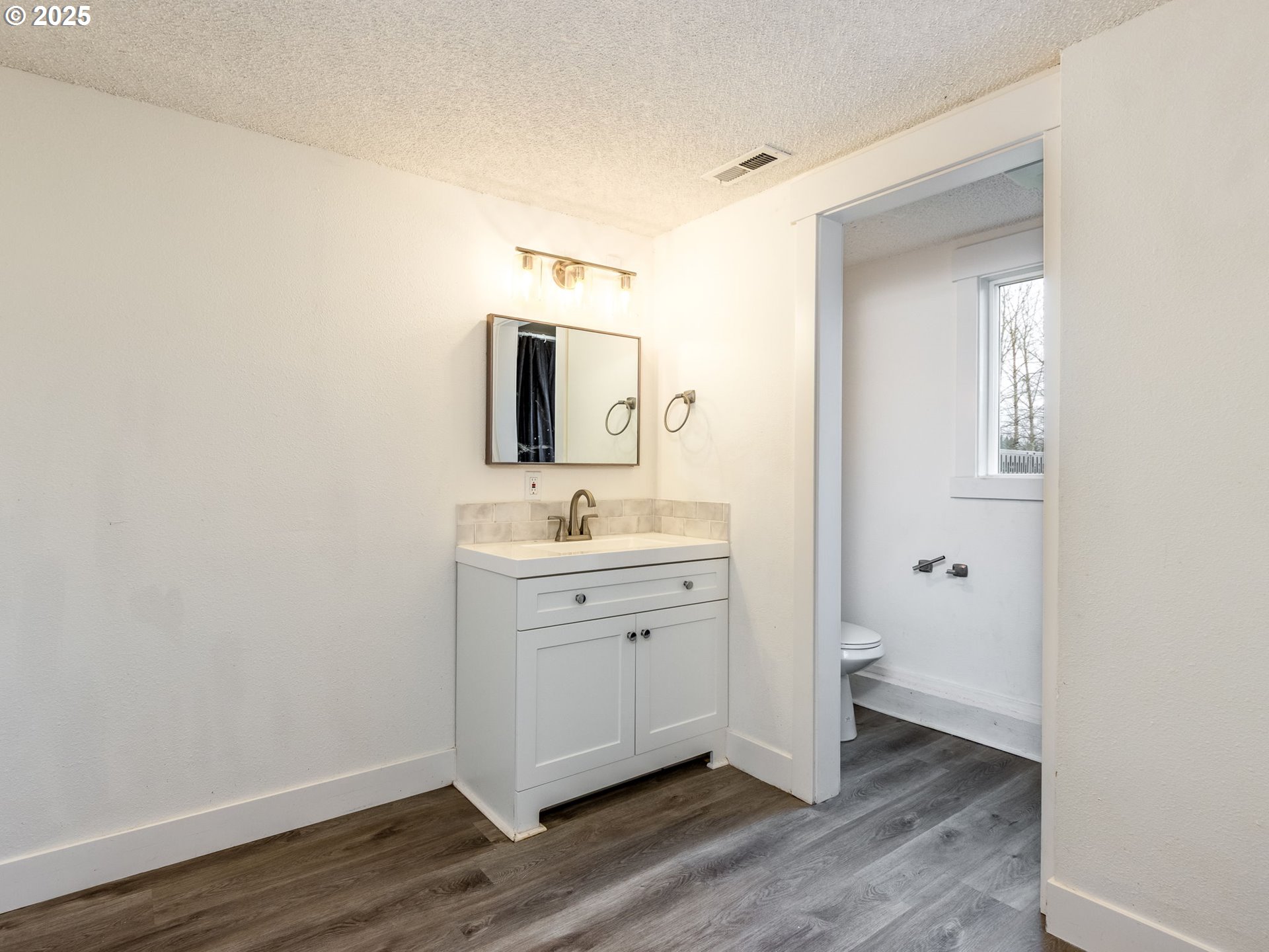 33133 Southeast Dodge Park Boulevard Gresham, OR 97080 - Photo 26 of 42