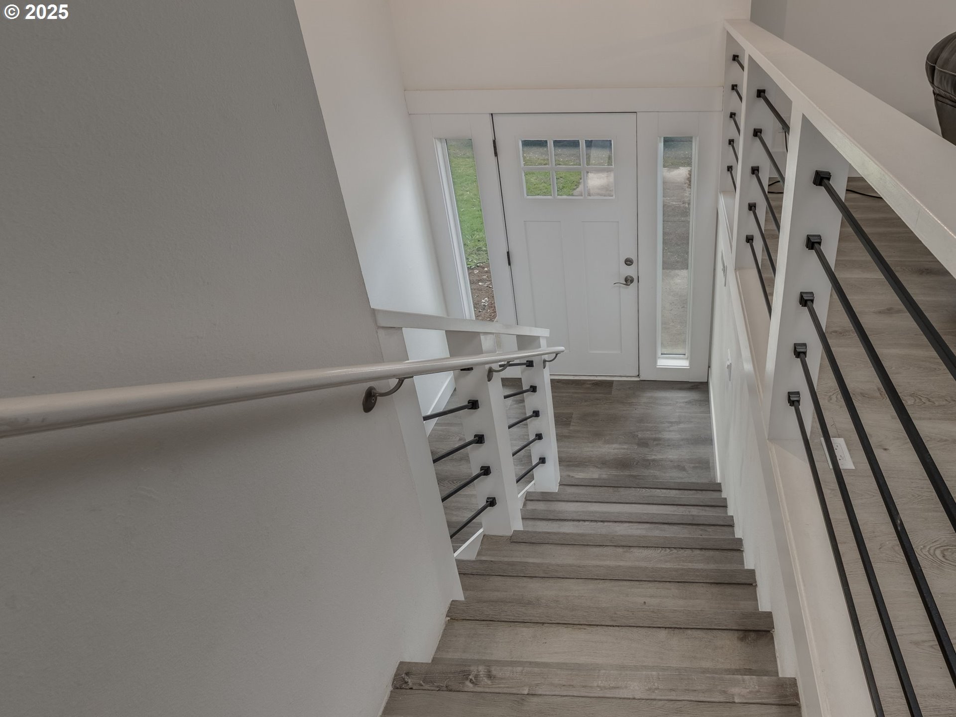 33133 Southeast Dodge Park Boulevard Gresham, OR 97080 - Photo 5 of 42