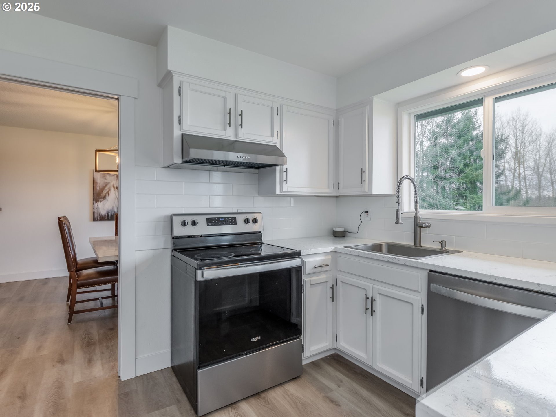 33133 Southeast Dodge Park Boulevard Gresham, OR 97080 - Photo 10 of 42