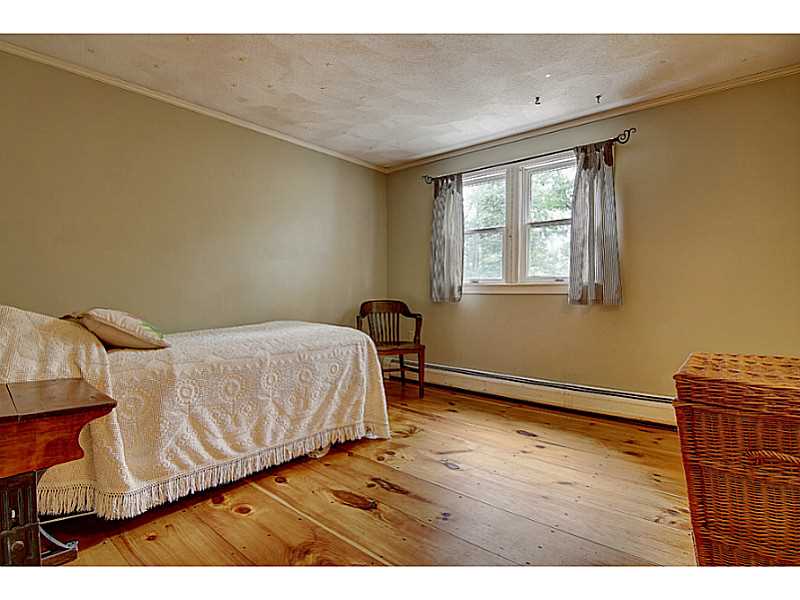 35 K G Ranch Road Richmond, RI 02898 - Photo 19 of 21 Bedroom.