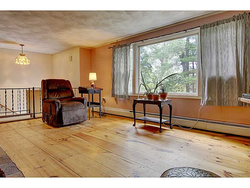 35 K G Ranch Road Richmond, RI 02898 - Photo 8 of 21 Living Room.