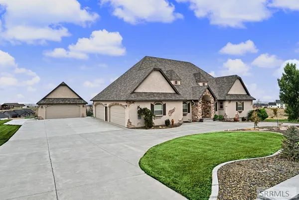 $926,000 | 6600 High Creek Lane, Idaho Falls, ID 83406