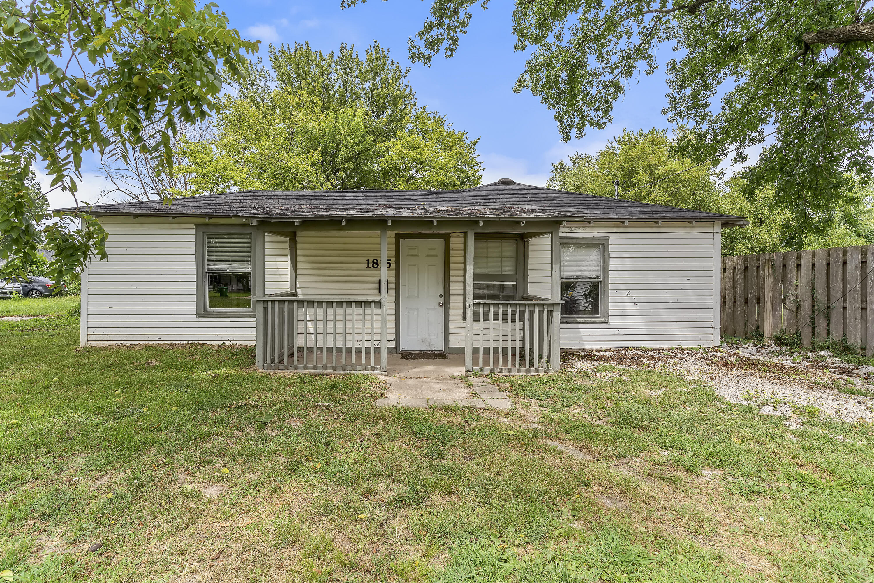 1815 West Webster Street Springfield, MO 65802 - Photo 17 of 22 1815 W Webster-2