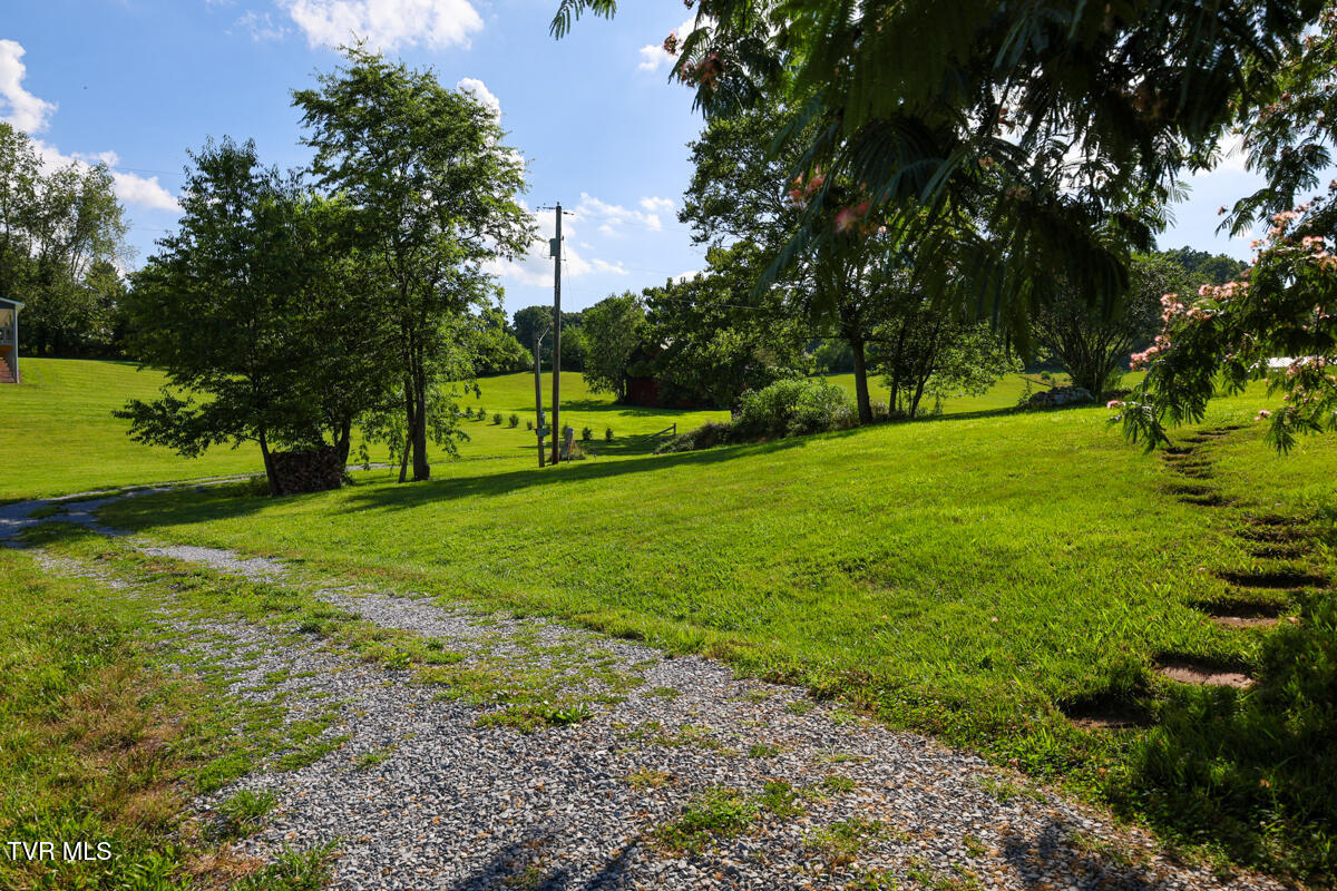 269 Oklahoma Road Telford, TN 37690 - Photo 11 of 46 269 Oklahoma Rd-16